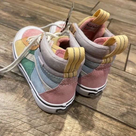 Vans Sk8-Hi MTE-2 Pastel Hi-Top Sneakers - Picture 3 of 6